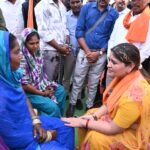 सांस्कृतिक स्वाभिमान का शंखनाद, पंडरिया में 165 आदिवासी नागरिकों की घर वापसी, विधायक भावना बोहरा ने पैर पखारकर किया सम्मान 3 IMG 20260222 WA0060