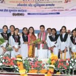 विधायक भावना बोहरा की पहल से कुई-कुकदूर महाविद्यालयीन छात्राओं को मिली निःशुल्क बस सेवा की सुविधा, मंत्री टंकराम वर्मा एवं विधायक भावना बोहरा ने ₹5.96 करोड़ से अधिक के विकास कार्यों का किया लोकार्पण एवं भूमिपूजन 5 IMG 20261012 WA0029
