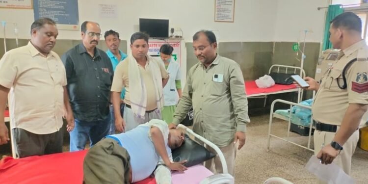 ड्राइवर की सूझबूझ और राहगीरों की तत्परता से टला बड़ा हादसा, बस चालक को समय रहते मिला इलाज