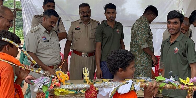 भोलेनाथ के भक्तों की सेवा में जुटा पुलिस प्रशासन 1 भोलेनाथ के भक्तों की सेवा में जुटा पुलिस प्रशासन