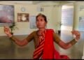 कवर्धा कलेक्टर कार्यालय में बुजुर्ग महिला का हाई-वोल्टेज ड्रामा, 40 साल से जमीन के हक़ के लिए भटक रही पीड़ित महिला 