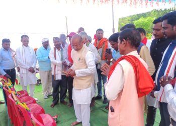 विशाल रैली के साथ ग्राम मां कंकालीन (पचराही) में धूमधाम से मना विश्व आदिवासी दिवस