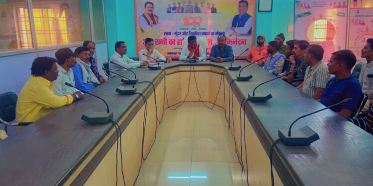 गर्मी में पेयजल की समस्या ना हो, इसका ध्यान रखें-चंद्रप्रकाश चंद्रवंशी*