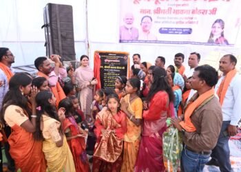 पंडरिया विधायक भावना बोहरा ने 1.97 करोड़ रु. से अधिक की लागत से मलकछरा से गुढ़ा के मध्य बहुप्रतीक्षित पुल निर्माण कार्य का किया भूमिपूजन