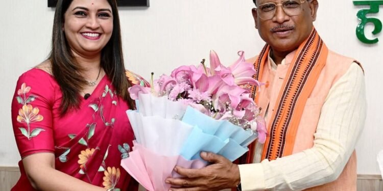 पंडरिया विधानसभा के वनांचल क्षेत्रों में बिछ रहा सड़कों का जाल, मुख्यमंत्री श्री विष्णु देव साय जी ने किया 57.93 करोड़ से अधिक की लागत से 57 किमी सड़क निर्माण का भूमिपूजन