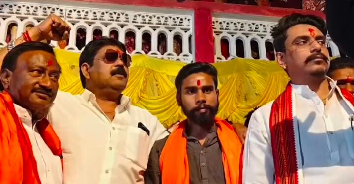 हनुमान जन्मोत्सव पर मेड़ेसरा में भव्य शोभायात्रा, बजरंग दल के नेतृत्व में उमड़ा जनसैलाब