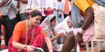 विधायक भावना बोहरा के प्रयास ला रहे बड़े बदलाव, धर्मांतरण पर कड़ा प्रहार, पास्टर सहित वनांचल क्षेत्र के छः गाँव के 200 लोगों ने की मूल धर्म में घर वापसी
